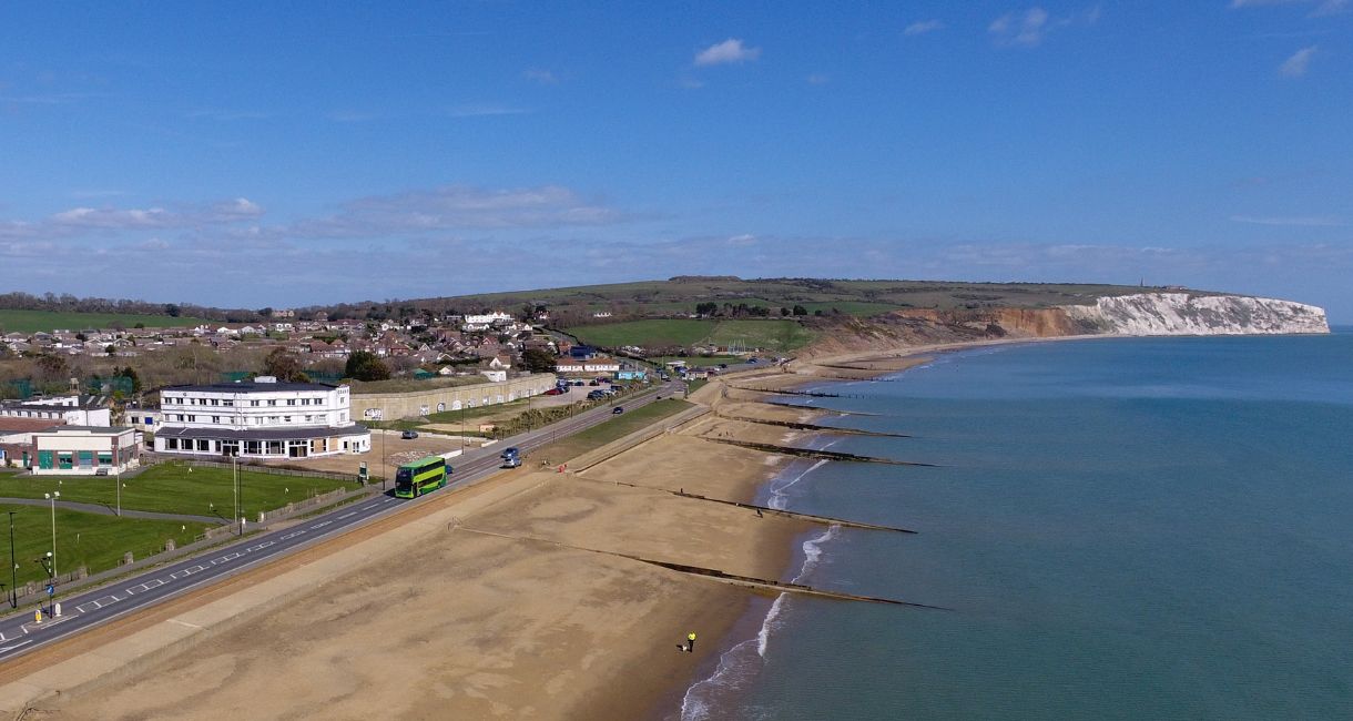 Route 8 - Southern Vectis bus route, Isle of Wight